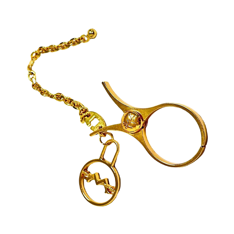 Clip