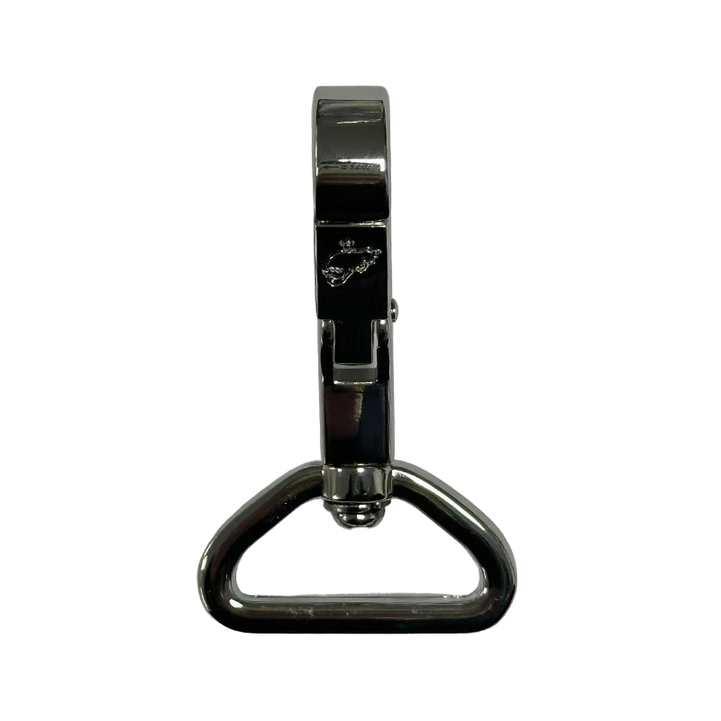 How to control impurity content and ensure material purity during the production of zinc alloy metal dog buckles?